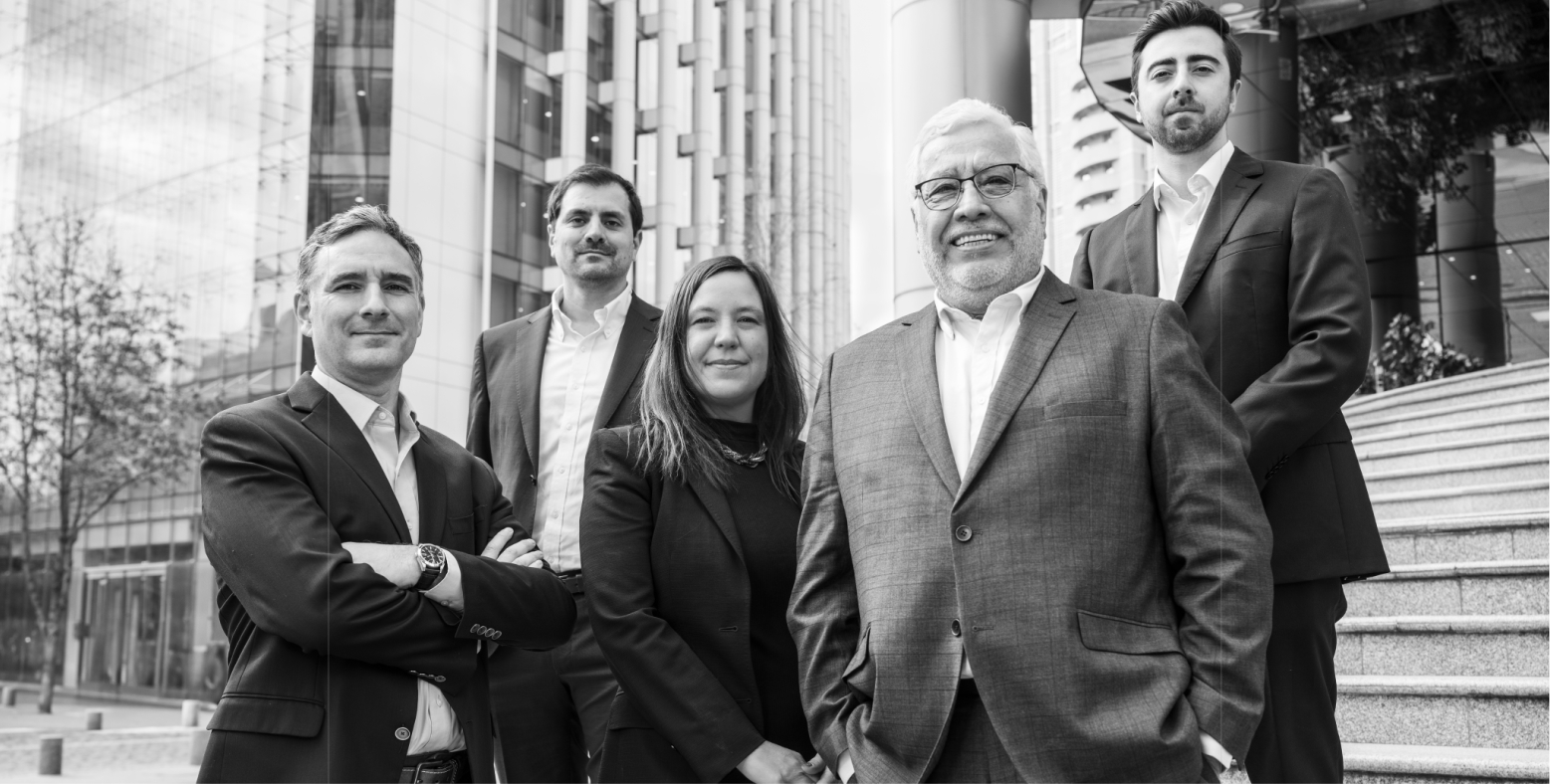Asesoría corporativa, tributaria y estrategias no comerciales